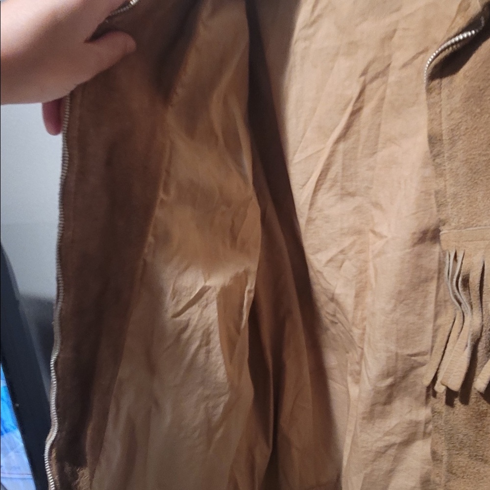 Vintage suede camel tan fringe sweater size medium - Picture 10 of 14